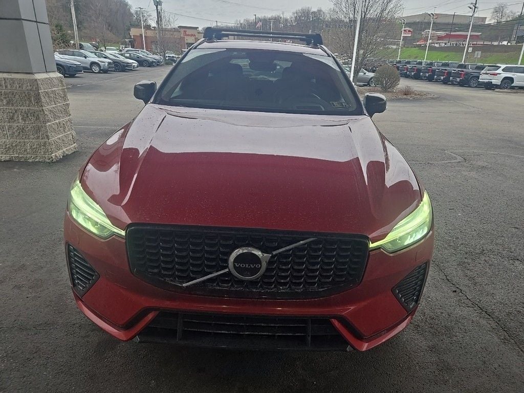 2023 Volvo XC60 Ultimate DARK THEME