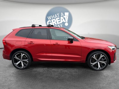 2023 Volvo XC60 Ultimate DARK THEME