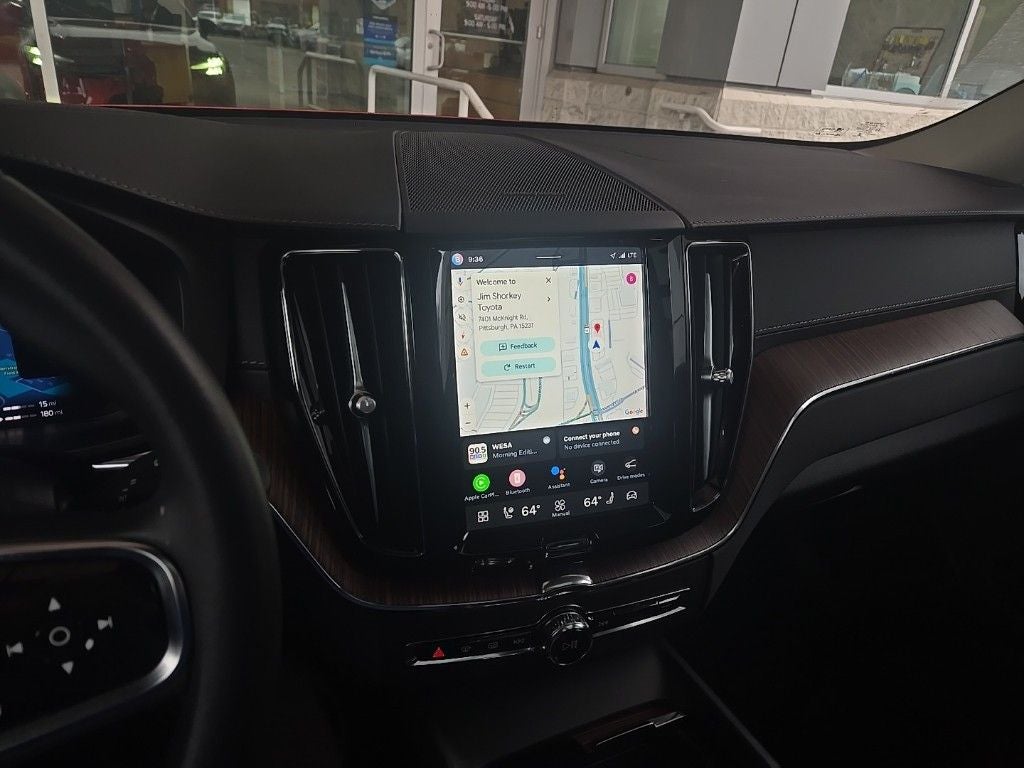 2023 Volvo XC60 Ultimate DARK THEME