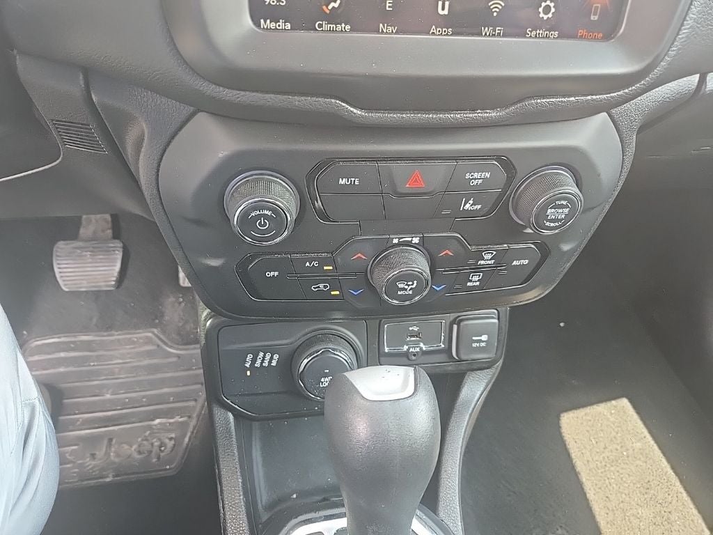 2023 Jeep Renegade Latitude