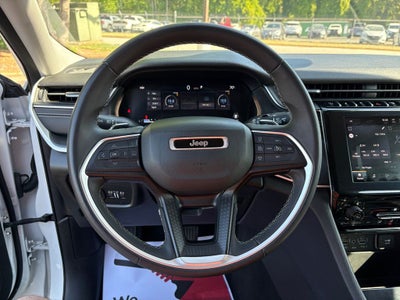 2023 Jeep Grand Cherokee L Laredo