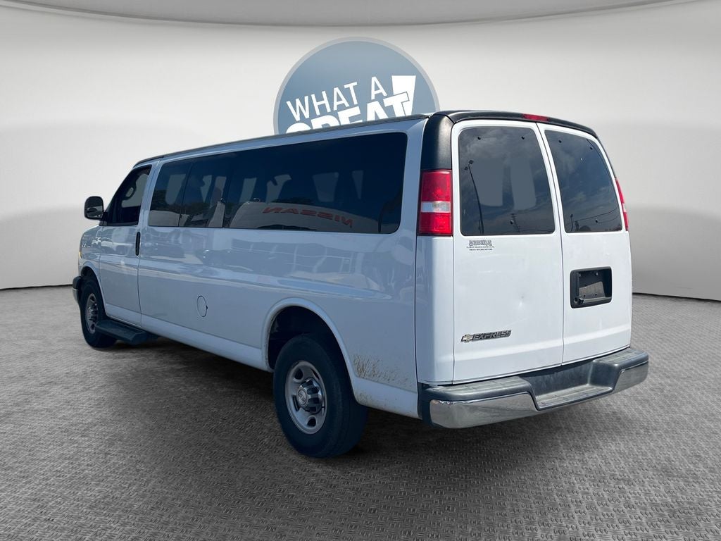 2019 Chevrolet Express 3500 LT Passenger