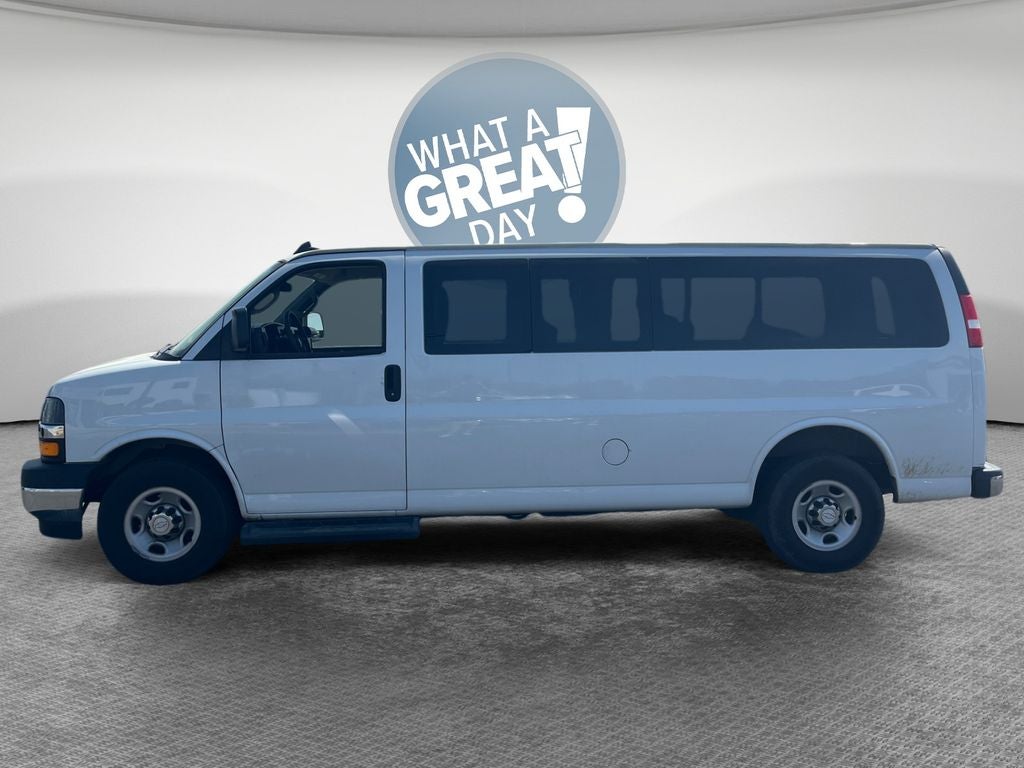 2019 Chevrolet Express 3500 LT Passenger