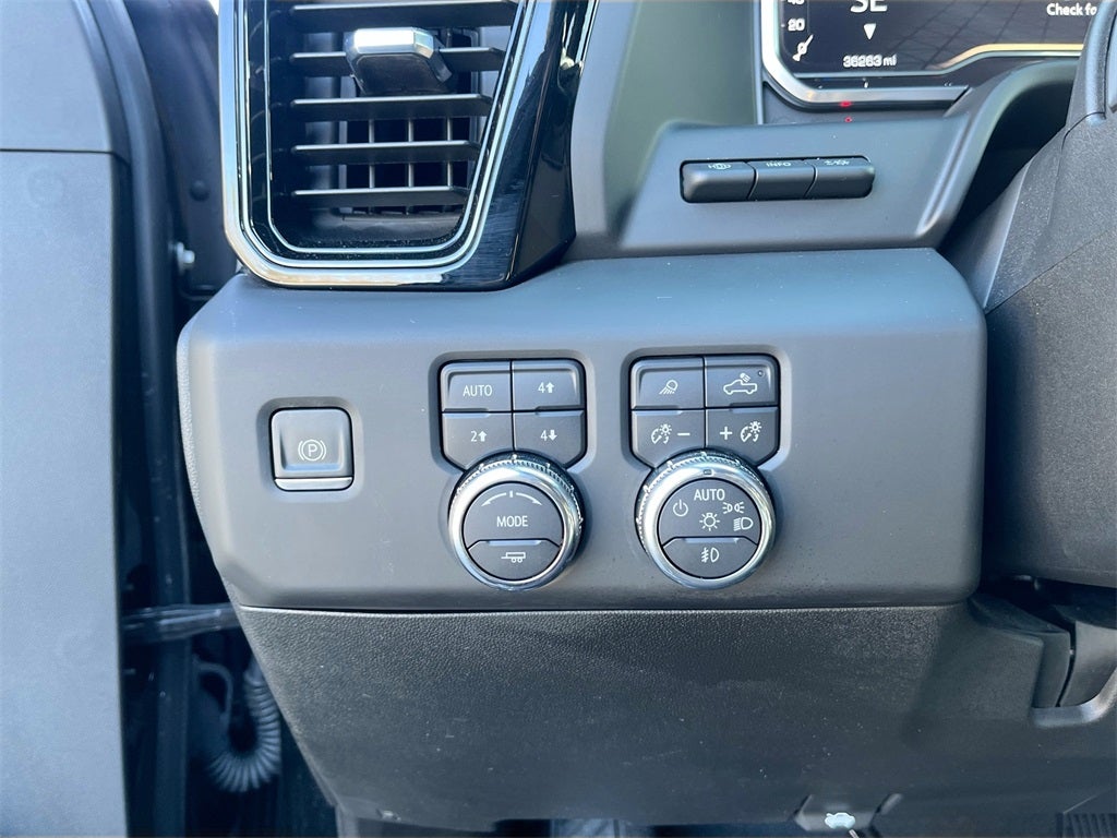 2024 GMC Sierra 2500HD AT4