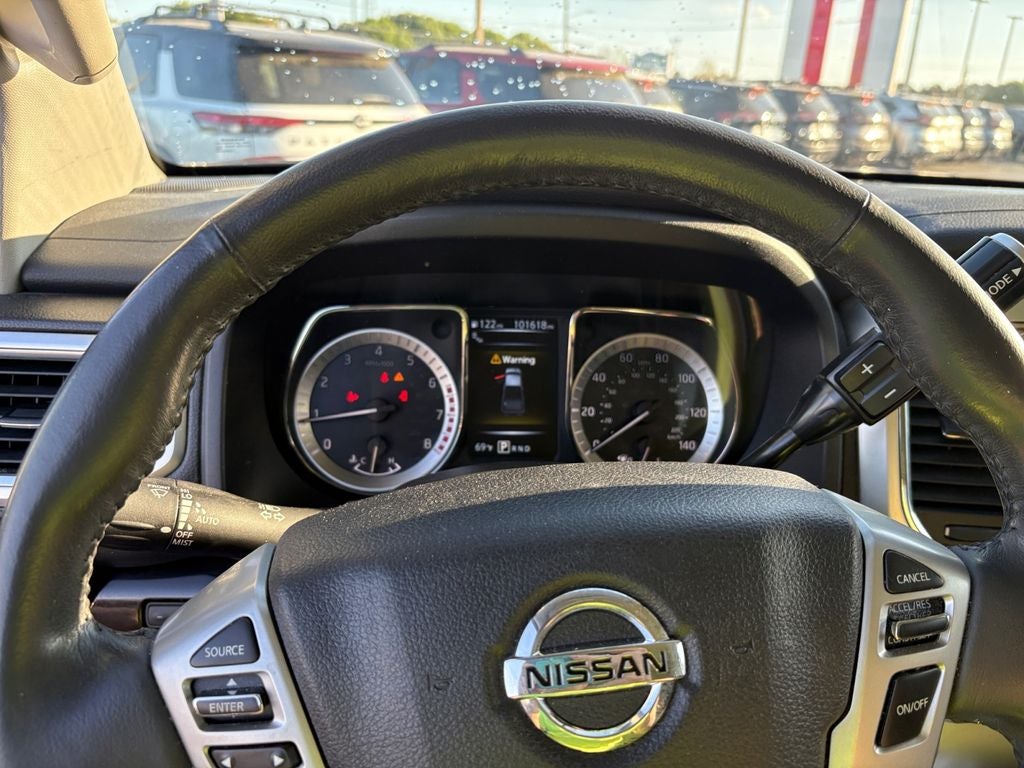 2017 Nissan Titan XD SV
