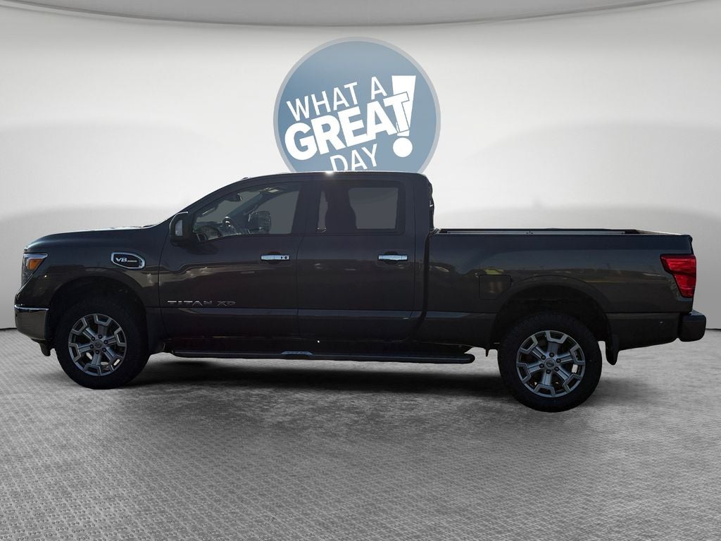 2017 Nissan Titan XD SV
