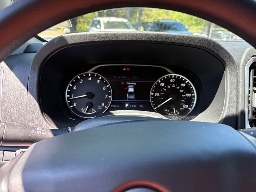 2025 Nissan Frontier SV