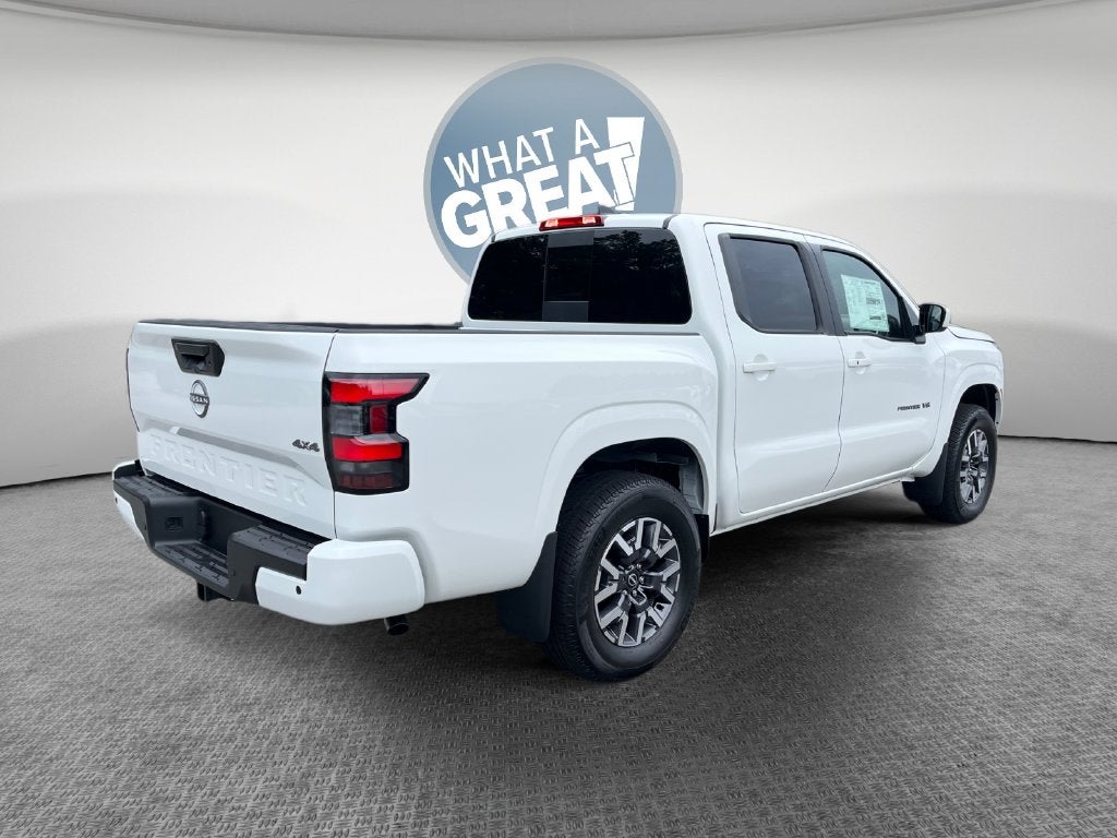 2027 Nissan Frontier SV