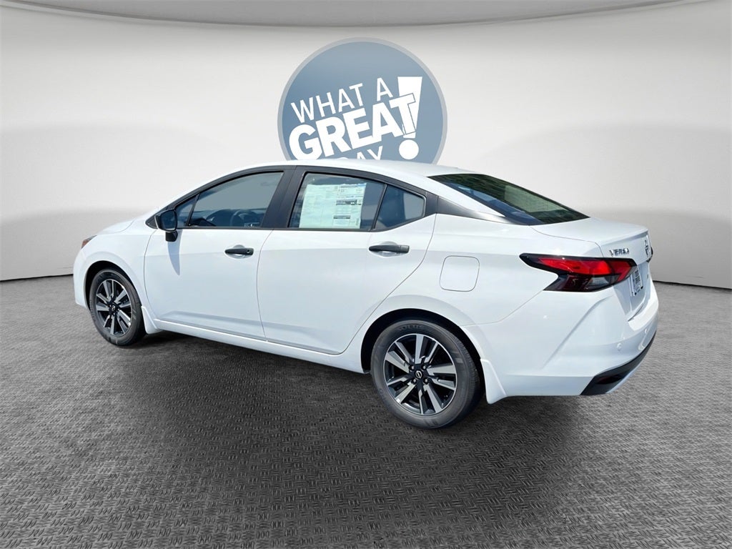 2025 Nissan Versa 1.6 S