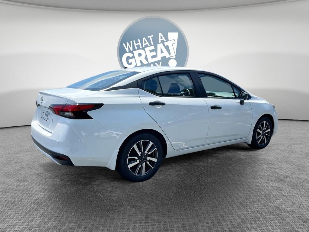 2025 Nissan Versa 1.6 S