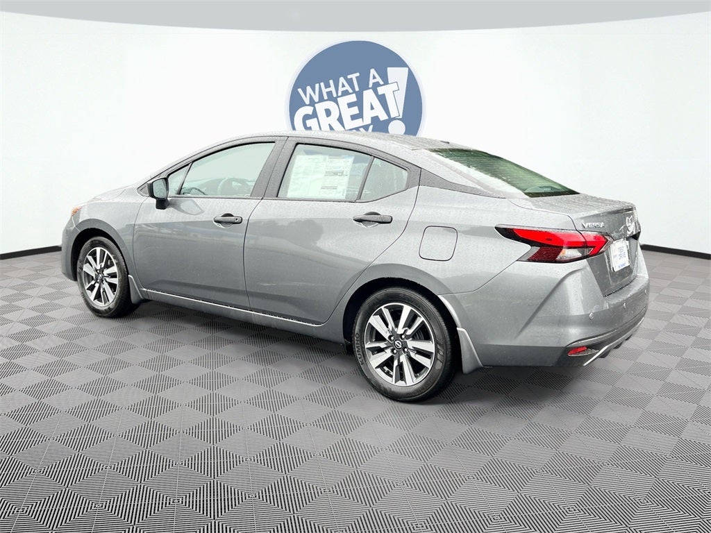 2025 Nissan Versa 1.6 S