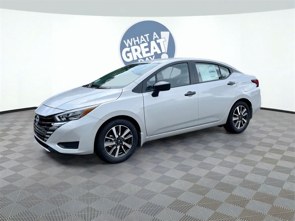 2025 Nissan Versa 1.6 S