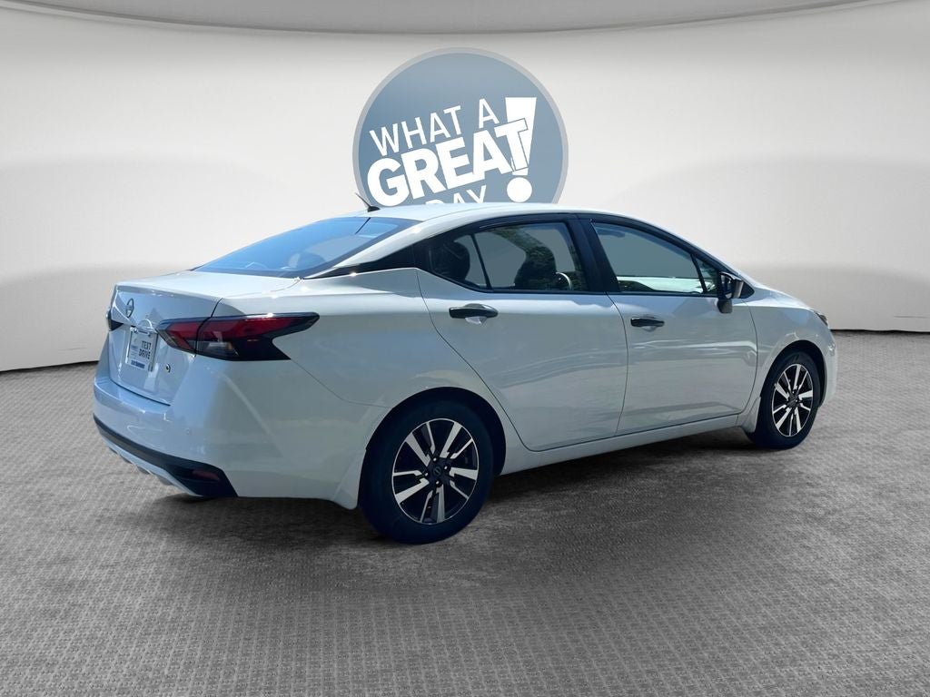 2025 Nissan Versa 1.6 S