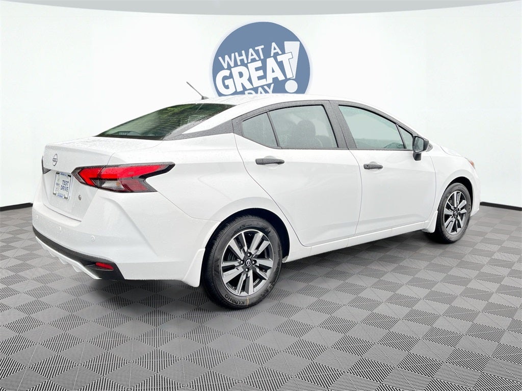 2025 Nissan Versa 1.6 S