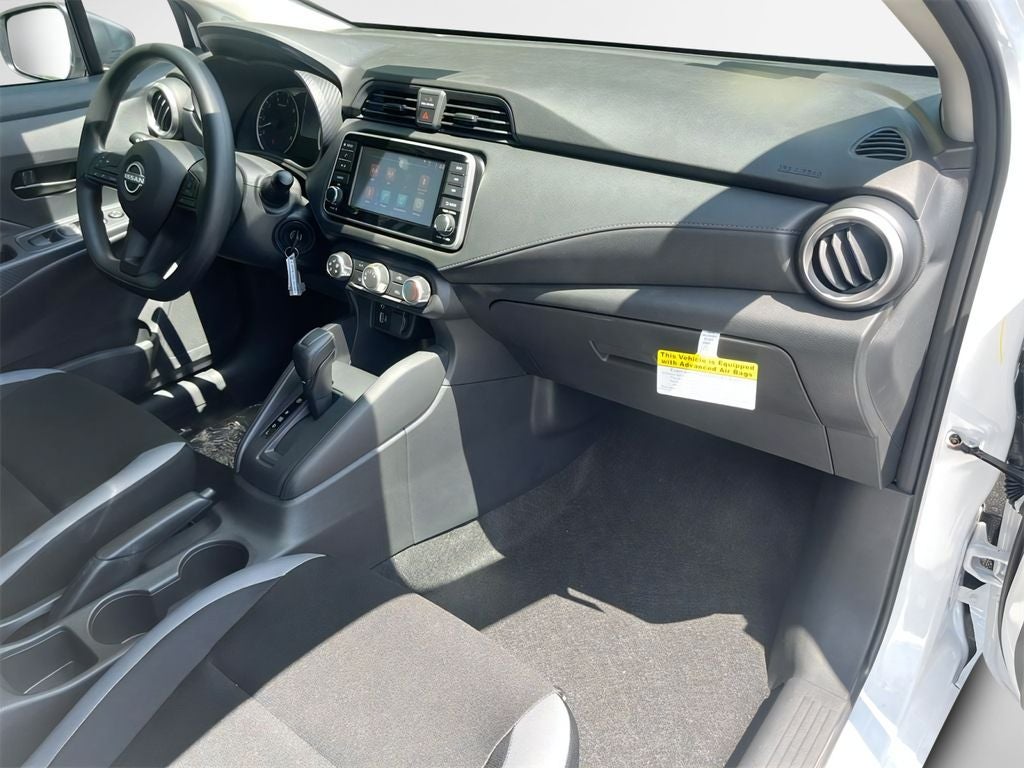 2025 Nissan Versa 1.6 S