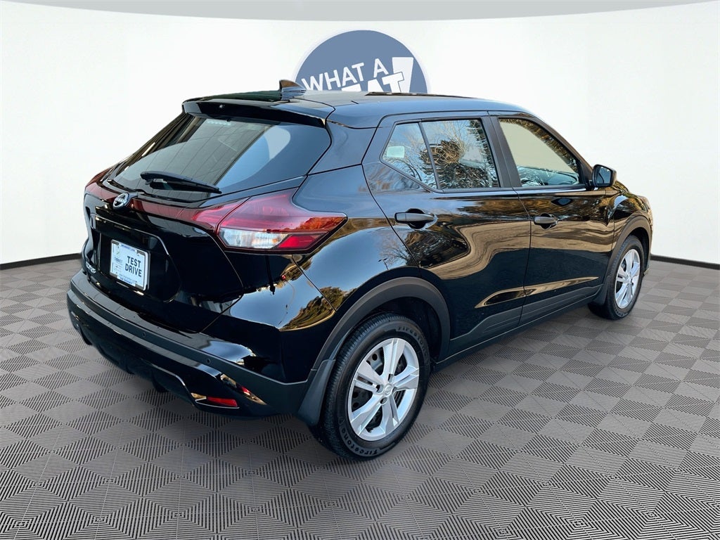 2024 Nissan Kicks S