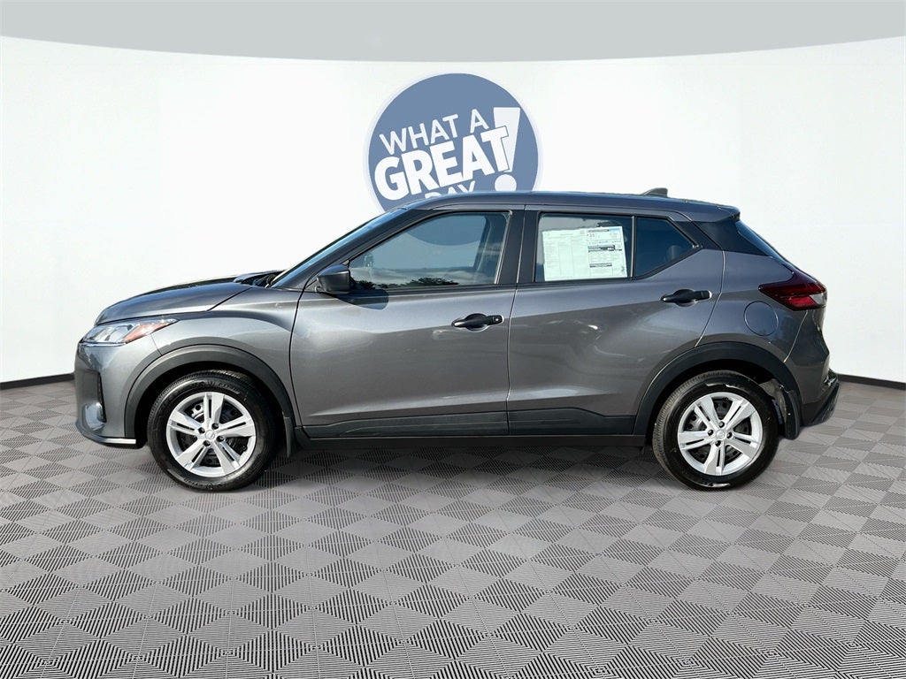 2025 Nissan Kicks Play S