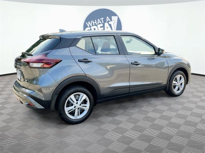 2025 Nissan Kicks Play S