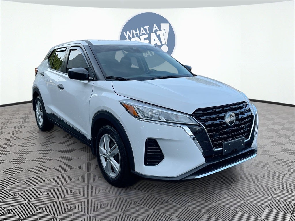 2023 Nissan Kicks S