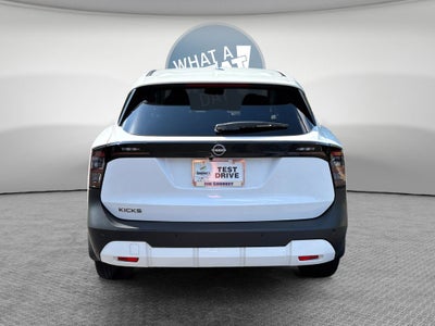 2025 Nissan Kicks SV