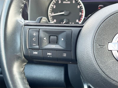 2023 Nissan Pathfinder SV