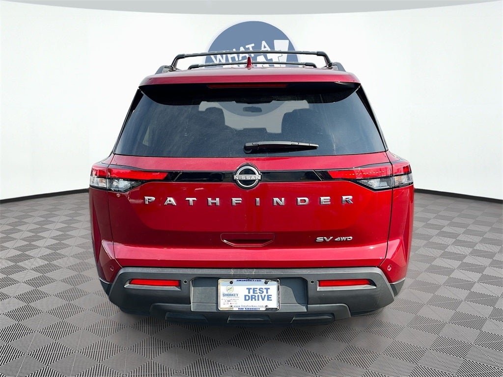 2023 Nissan Pathfinder SV