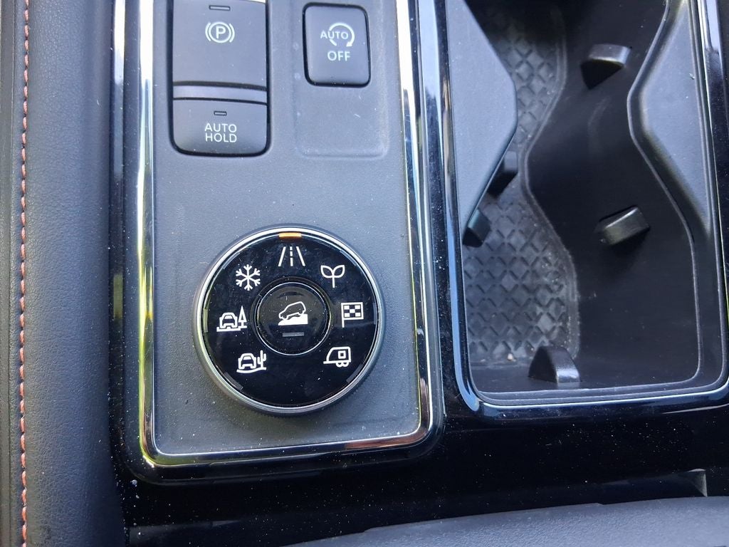 2025 Nissan Pathfinder Rock Creek