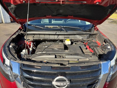 2022 Nissan Pathfinder SL