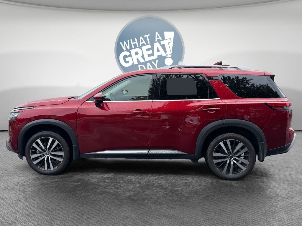 2024 Nissan Pathfinder Platinum