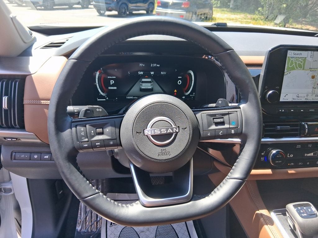 2025 Nissan Pathfinder Platinum