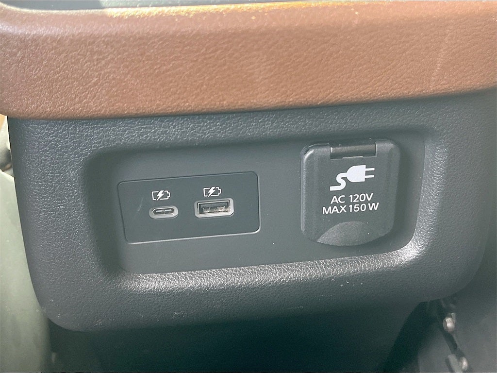 2023 Nissan Pathfinder Platinum