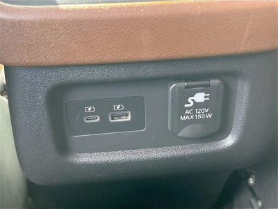 2023 Nissan Pathfinder Platinum