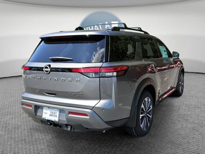 2026 Nissan Pathfinder Platinum