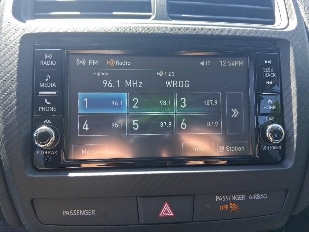 2027 Mitsubishi Outlander Sport Base