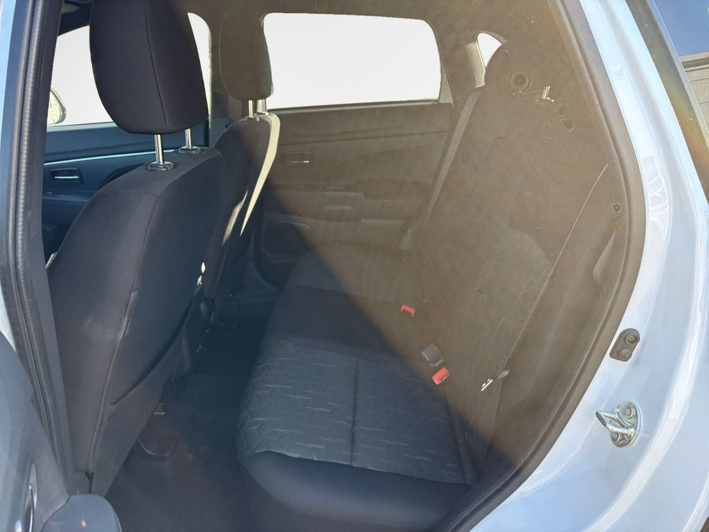 2024 Mitsubishi Outlander Sport Base