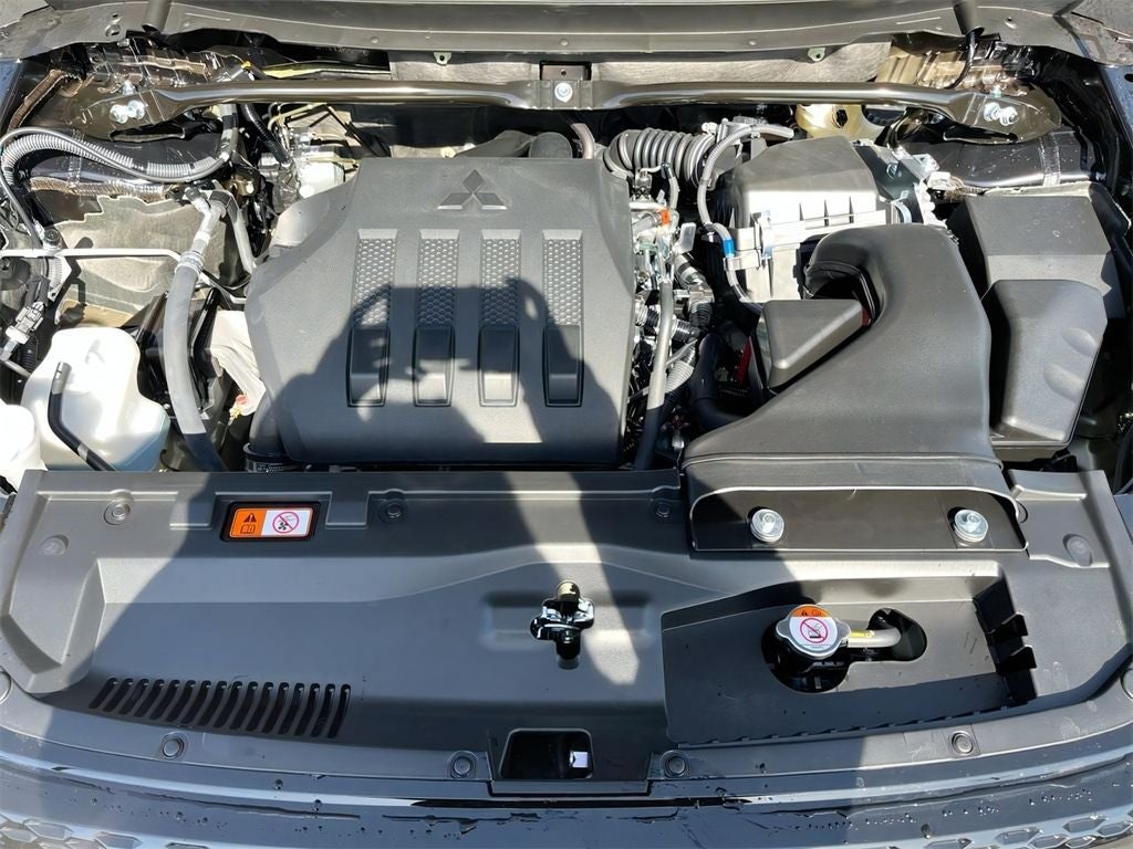 2026 Mitsubishi Eclipse Cross Base