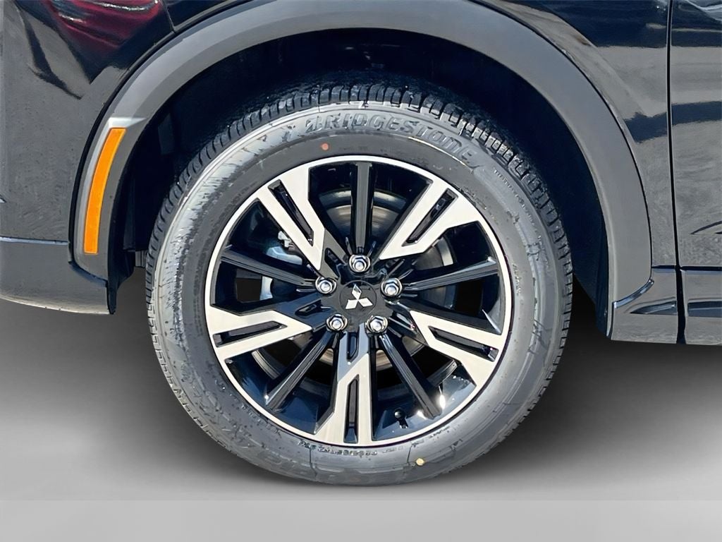 2026 Mitsubishi Eclipse Cross Base