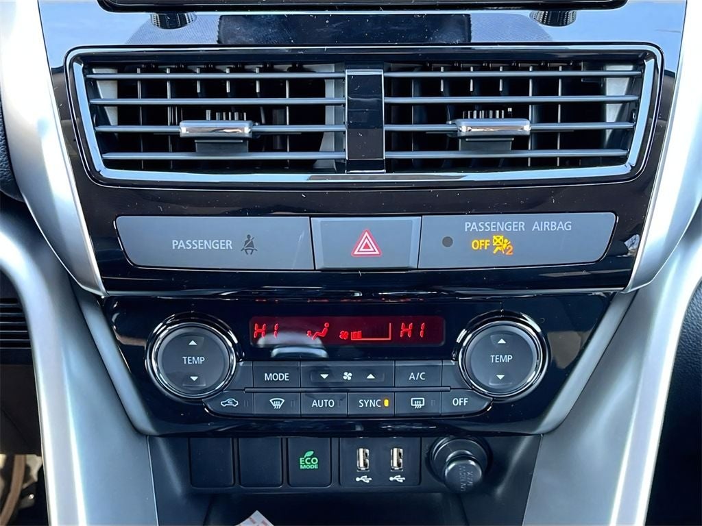 2026 Mitsubishi Eclipse Cross Base