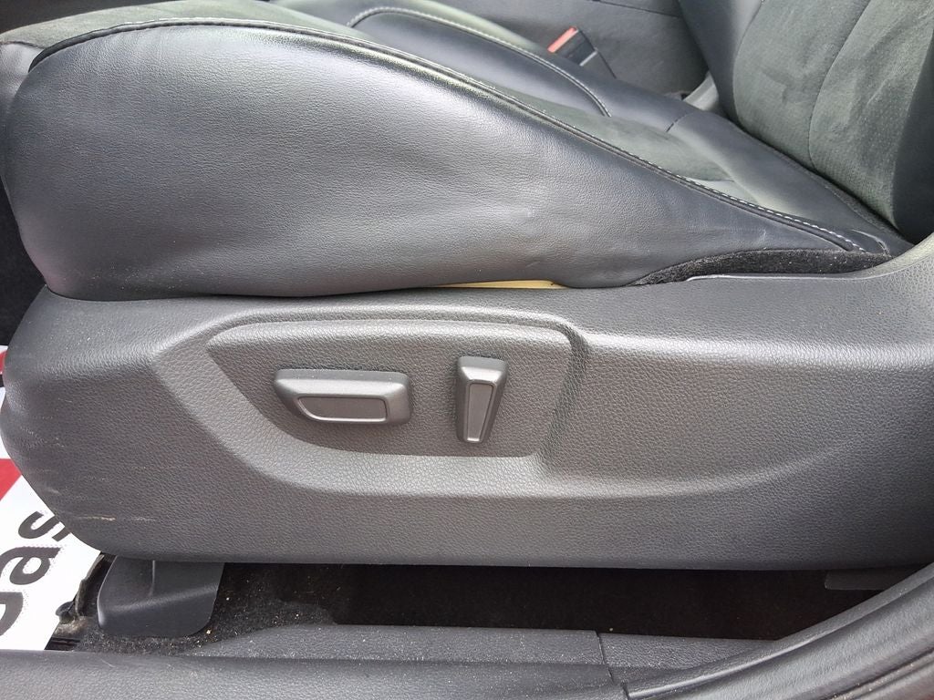 2024 Mitsubishi Eclipse Cross Base