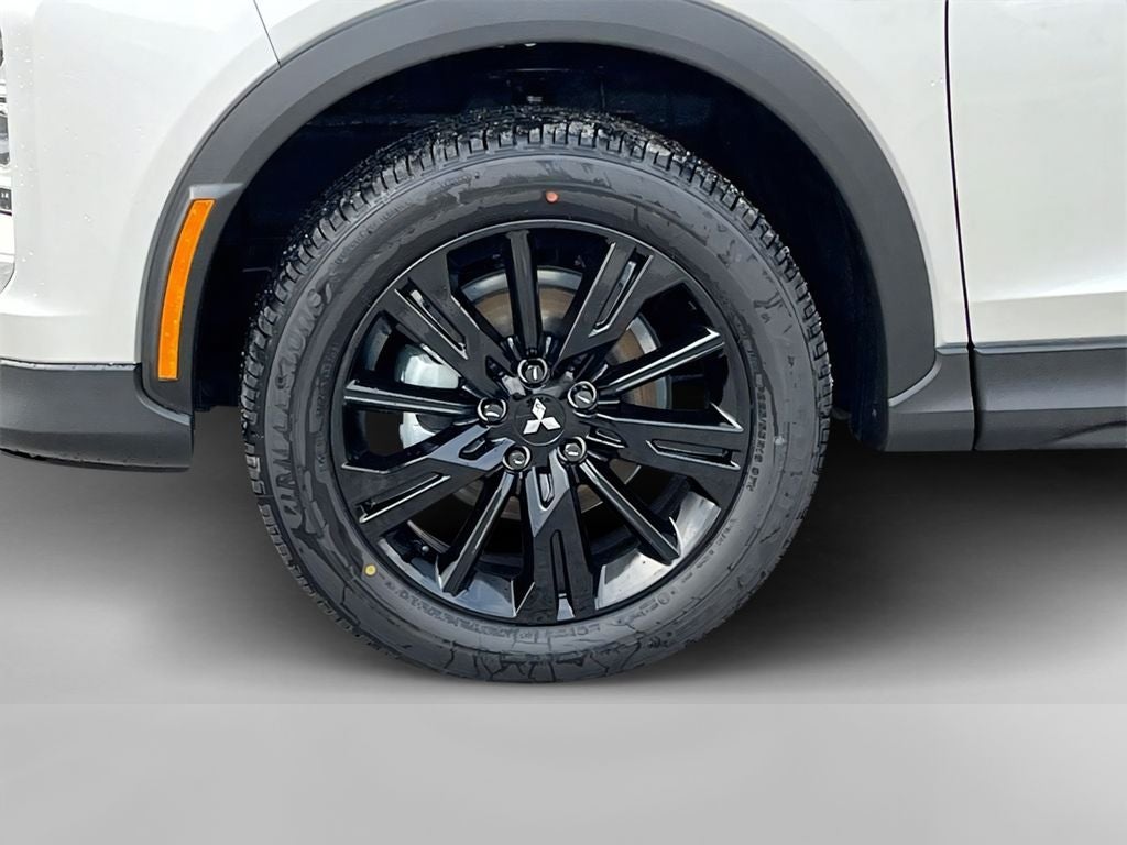 2026 Mitsubishi Eclipse Cross Base