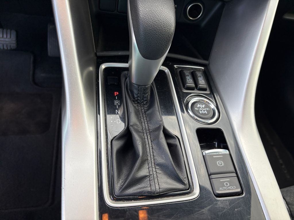 2024 Mitsubishi Eclipse Cross Base