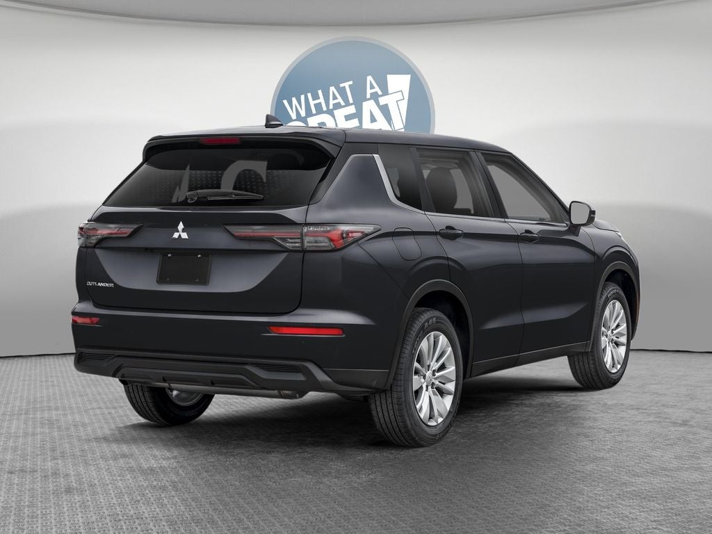 2026 Mitsubishi Outlander ES