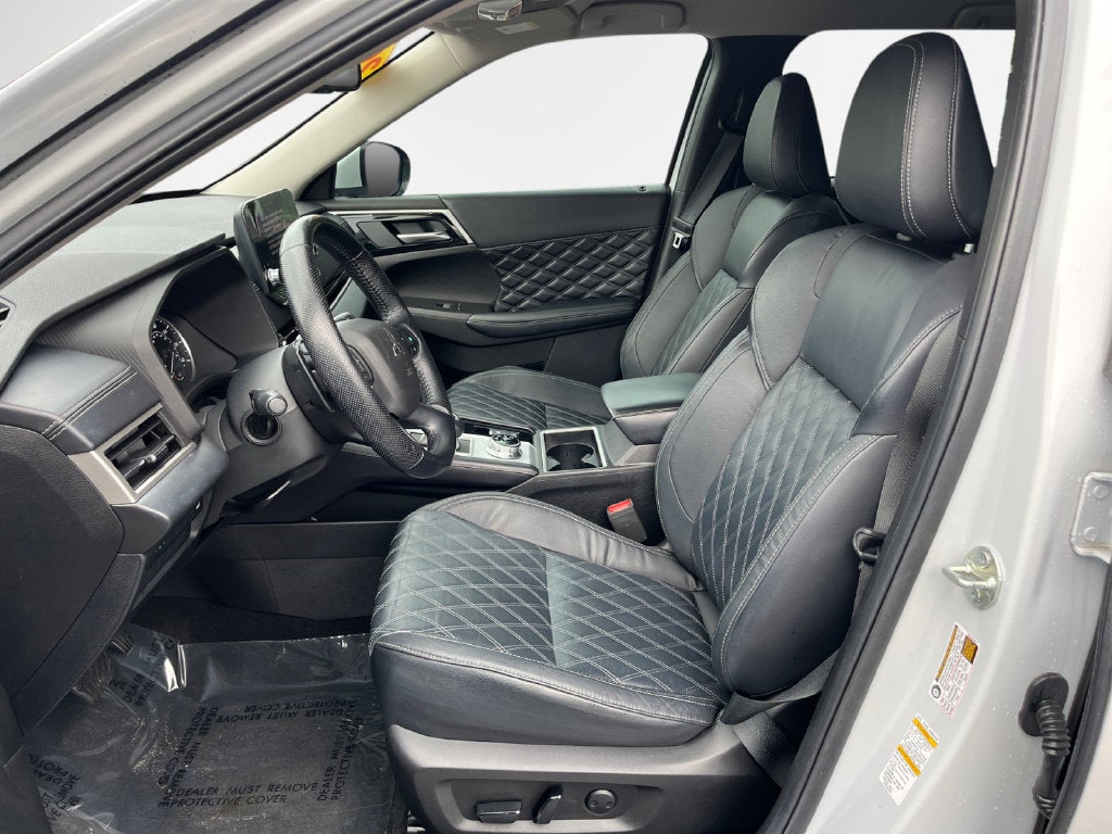 2022 Mitsubishi Outlander SEL