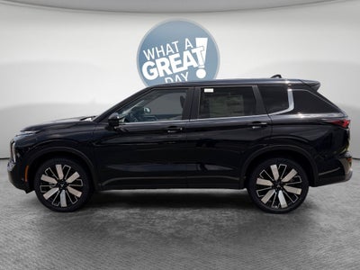 2026 Mitsubishi Outlander SE