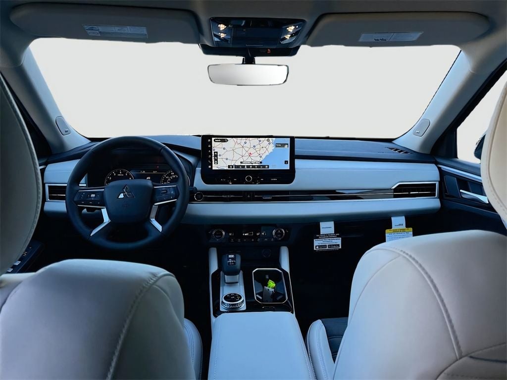 2026 Mitsubishi Outlander SE