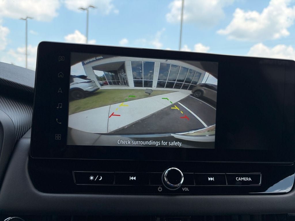 2026 Mitsubishi Outlander LE