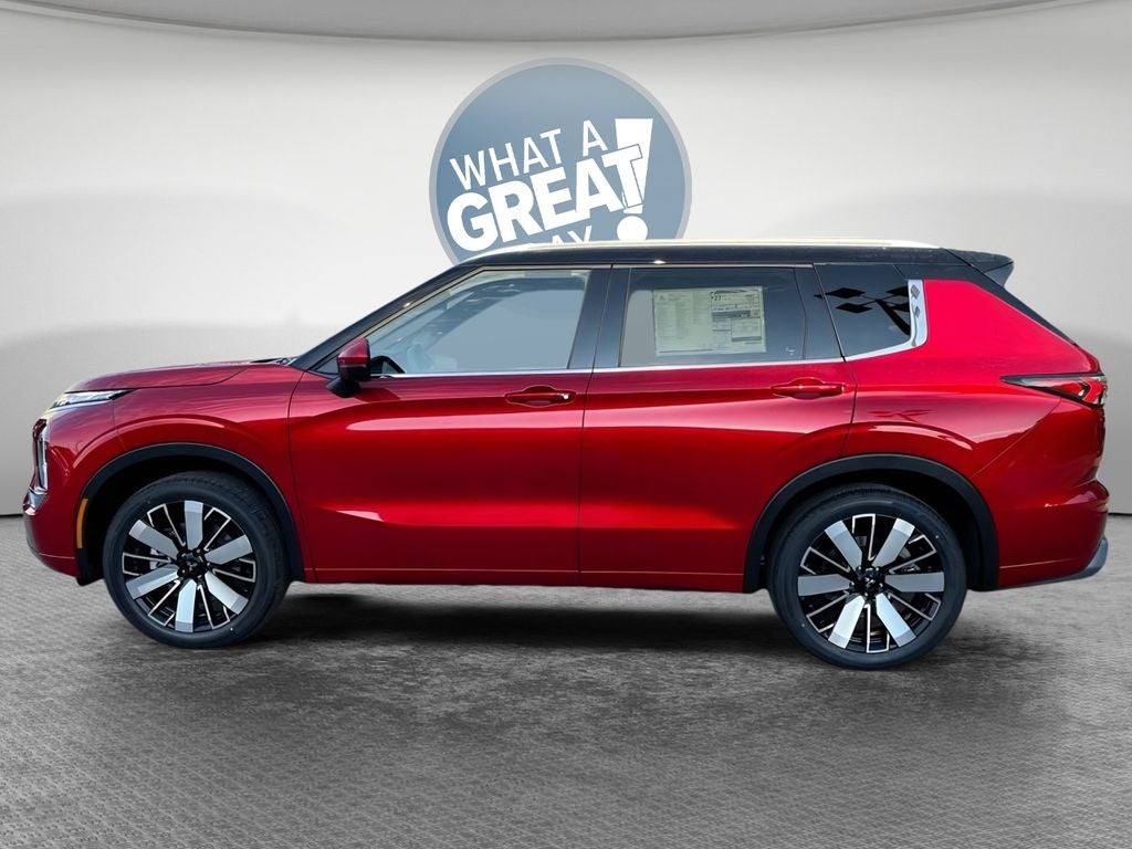 2025 Mitsubishi Outlander SEL