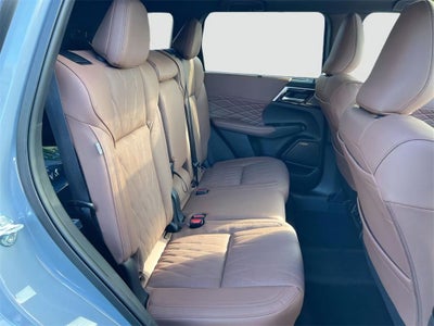 2026 Mitsubishi Outlander SEL