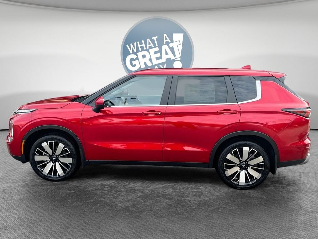2025 Mitsubishi Outlander SE