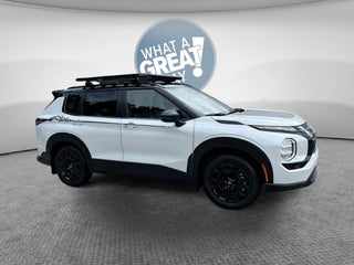 2025 Mitsubishi Outlander Trail Edition